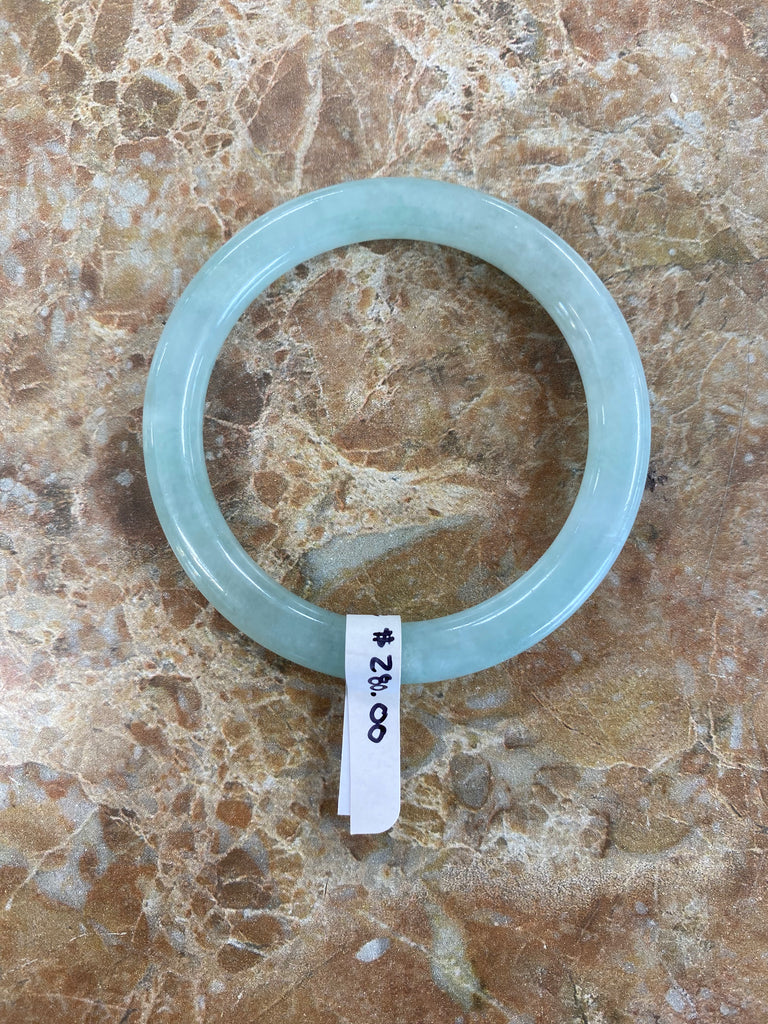 Jadeite bangle (for child)