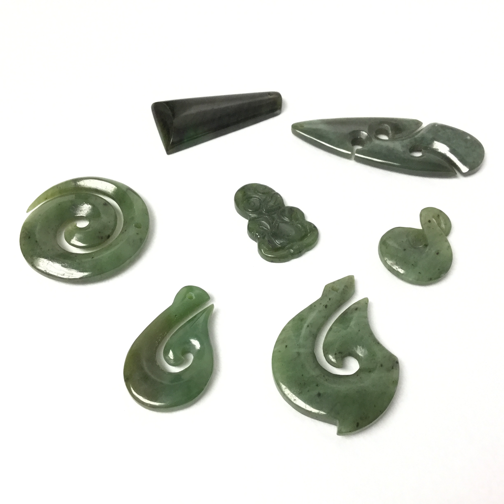 Maori 2025 jade pendant