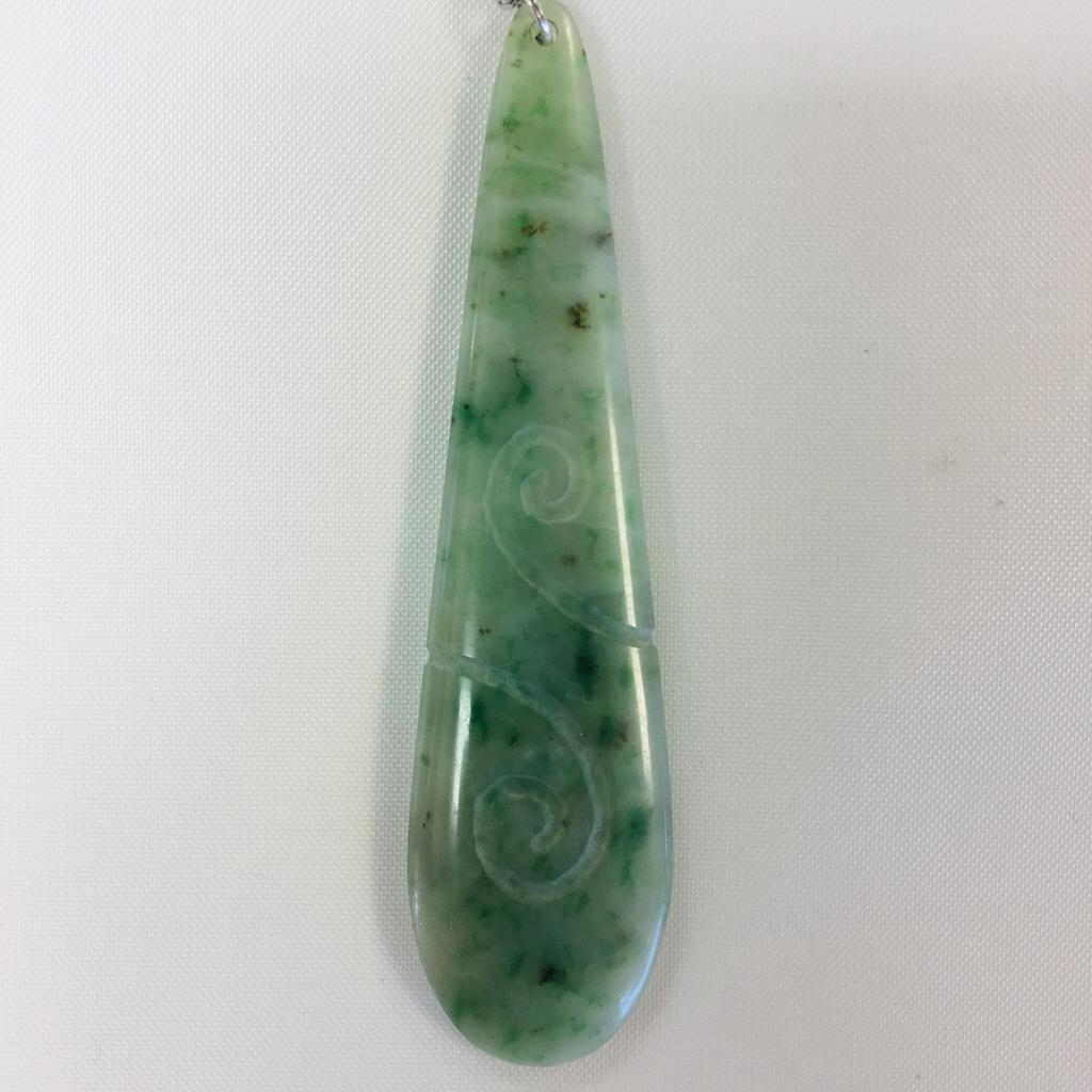 Maori Design - Vesuvianite pendant, made in Jade City