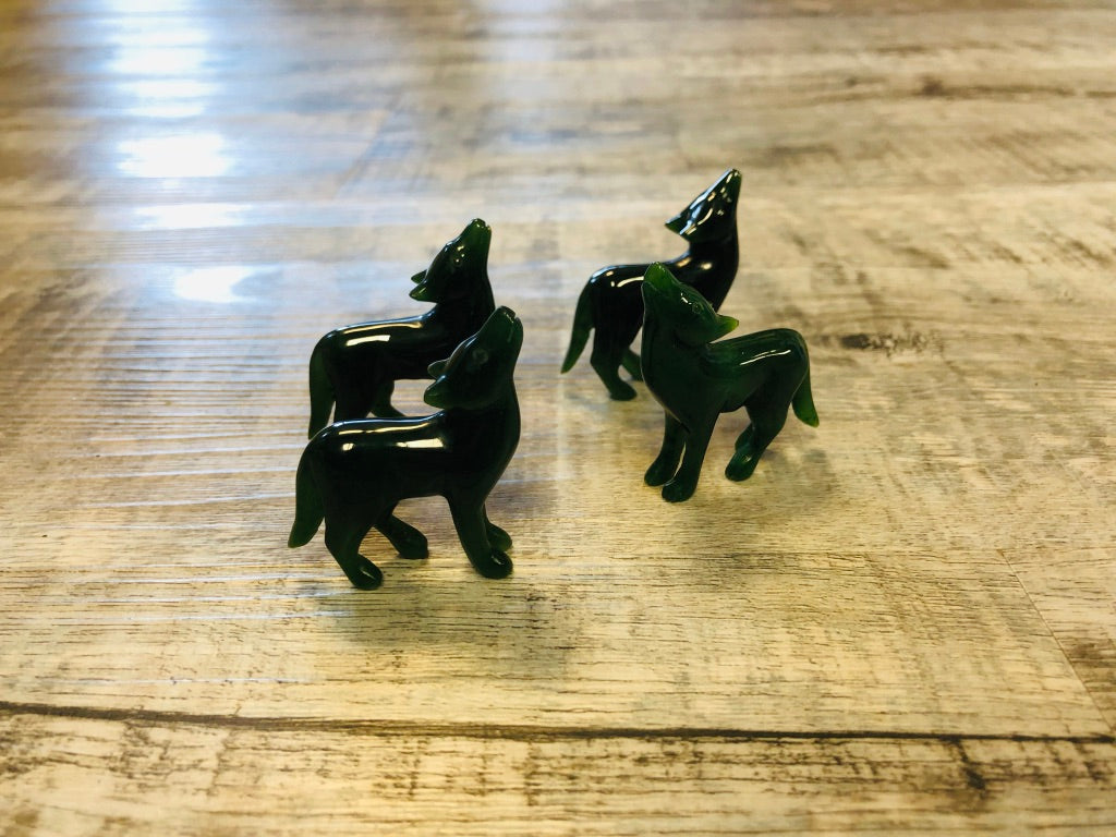 Jade Standing Wolf