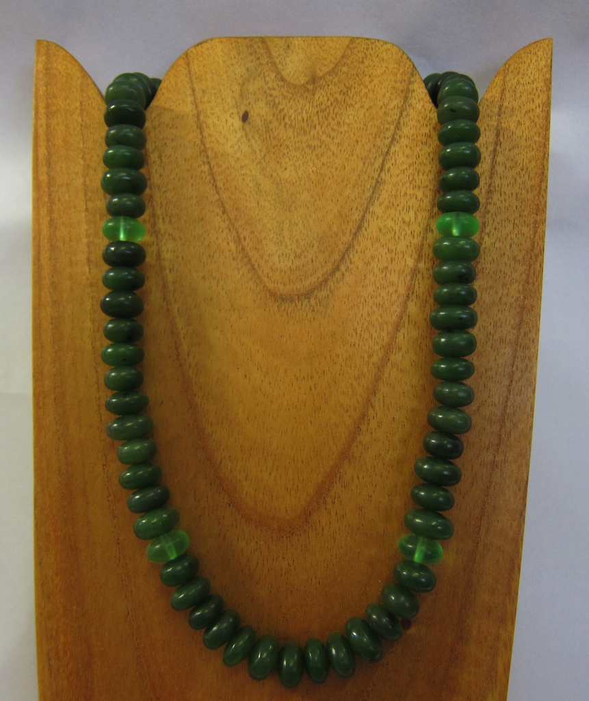 Jade discount pearl necklace