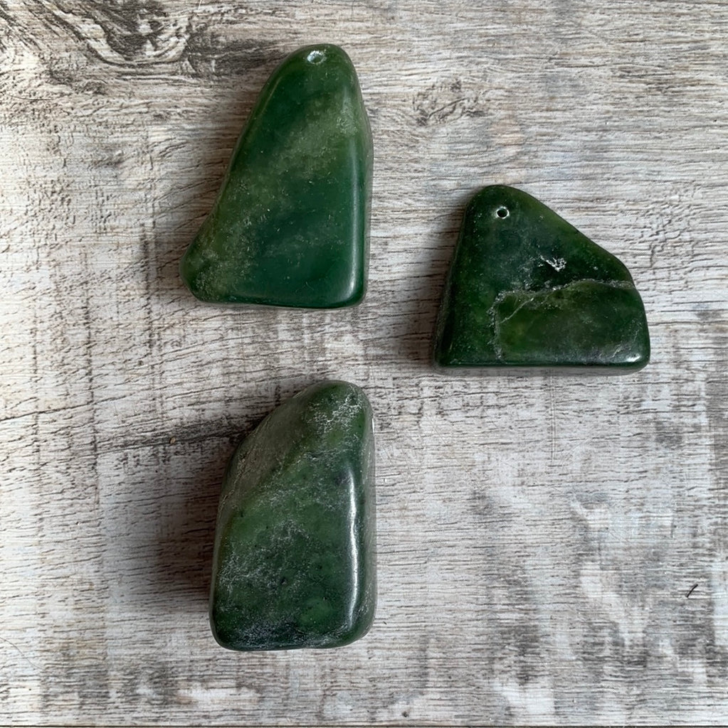 Jade irregular pieces